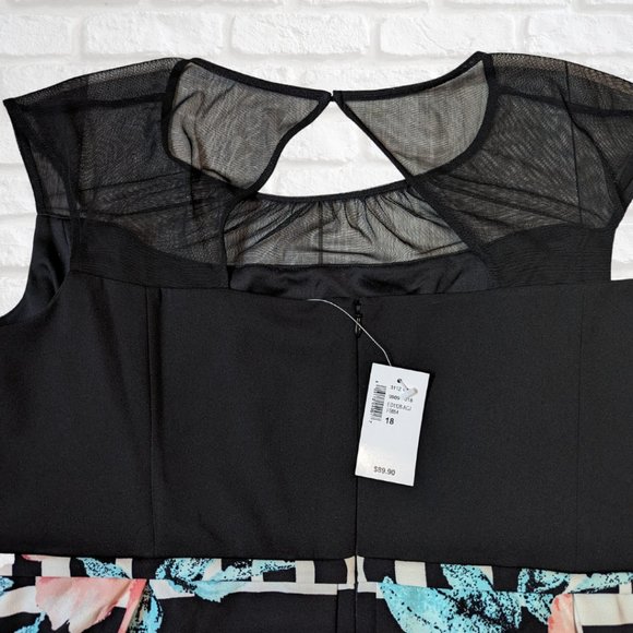 * Plus size* Sangria high waist Floral Dress with pockets *nwt* Size 18 - Picture 3 of 5